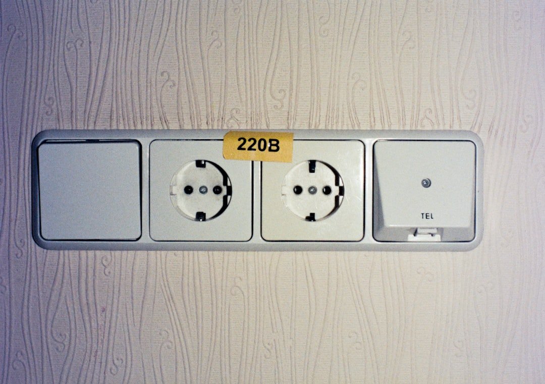 Instalação de Interruptor Three Way 13 Photo Three-way switch installation