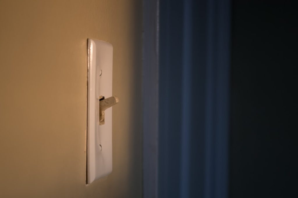 Photo Light switch replacement